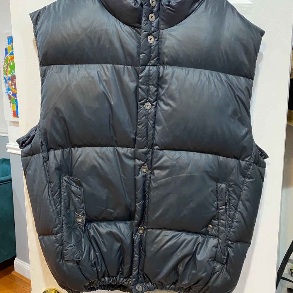 GAP Bubble Vest